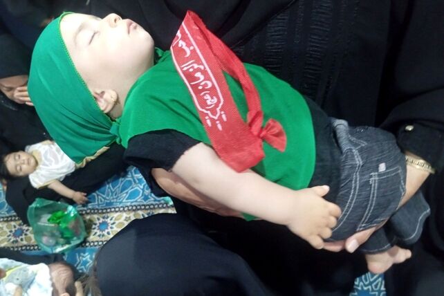 همایش بزرگ شیرخواران حسینی در قروه