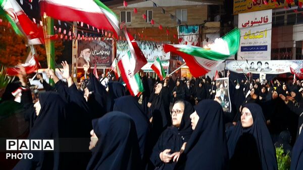  انتظار مردمانی پرشور، برای آخرین دیدار از قائد شهید امت
