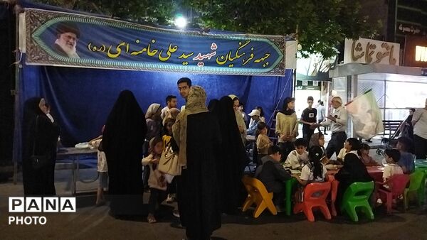 موکب جبهه فرهنگیان در نود و نهمین شب از اجتماعات مردمی 
