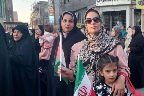 جشن بزرگ پیروزی رزمندگان اسلام در نبرد علیه رژیم صهیونیستی و آمریکای جنایتکار در شهرستان قروه