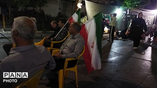 کافه گفتگوی حسینیه امام خمینی در نود و نهمین شب 