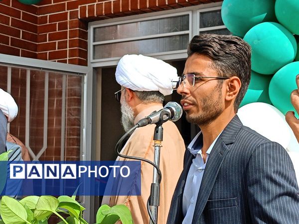 لبخند شادی بر لب های دانش آموزان فدافن؛ مدرسه جدید میزبان آنان خواهد بود 