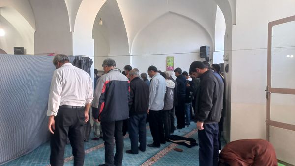 نماز جمعه  در خلیل آباد