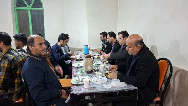 افطار دوستانه دبیرستان ملاصدرا؛ لحظاتی به یادماندنی برای دانش‌آموزان