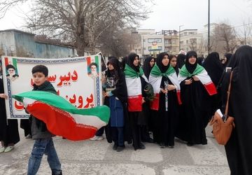 صدای حقیقت دانش‌آموزی، عهدی استوار با انقلاب