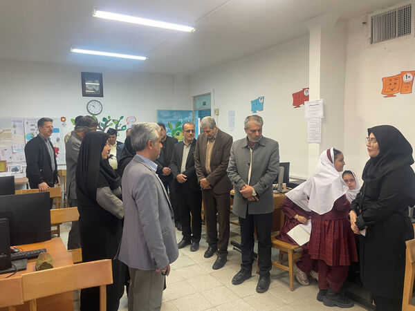بازدید میدانی و گردهمایی راهبردی مسئولان آموزش و پرورش کاشان از مجتمع مدارس سما دانشگاه آزاد اسلامی