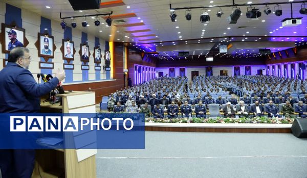 اختتامیه جشنواره تولیدات مجازی نیروی هوایی با تقدیر از روایتگران جوان