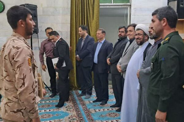 تقدیر و تجلیل از سربازان بسیجی و آتش‌نشانان شهریار به مناسبت روز سرباز و آتش نشان 