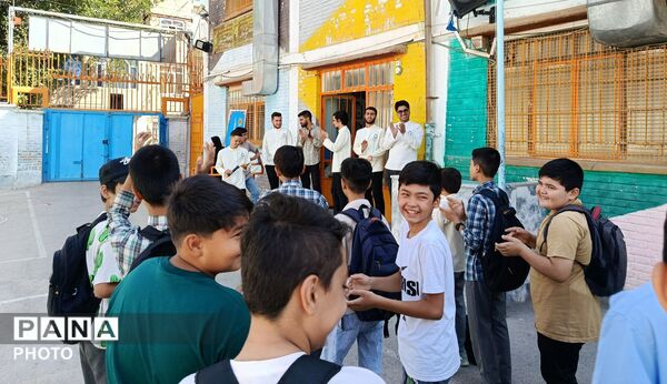 گروه جهادی وتر برای چهارمین بار میهمان مشهد شد