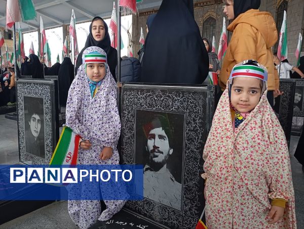 اقتدار کودکان نی‌ریزی در حماسه 22 بهمن