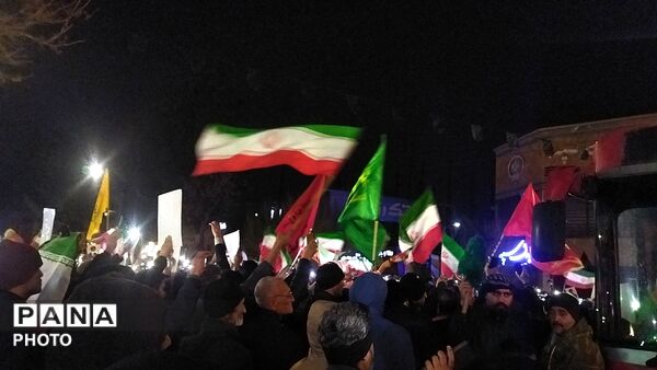 قاب هایی از حضورـ۳