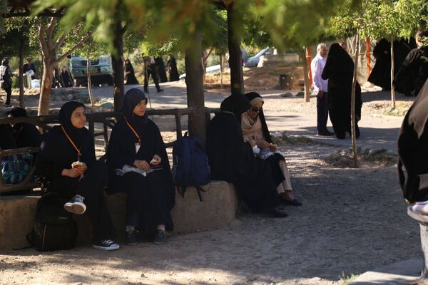 دختران قرآنی سمپاد ایران بر فراز بام تبریز