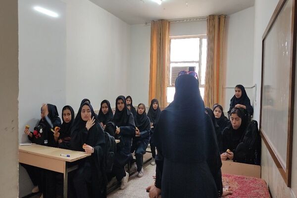 بازگشایی مدارس در دبیرستان دخترانه شهید مجید دهنوی نیشابور