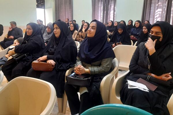 آغاز دوره توانمندسازی مربیان کاردان در کانون شهید باهنر لردگان