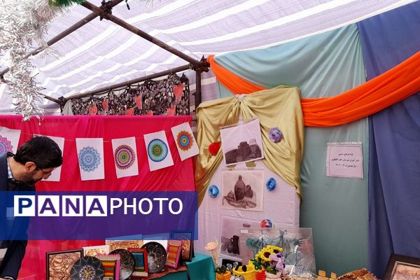  شنیدن صدای انقلاب اسلامی از میان دانش آموزان ایران جان