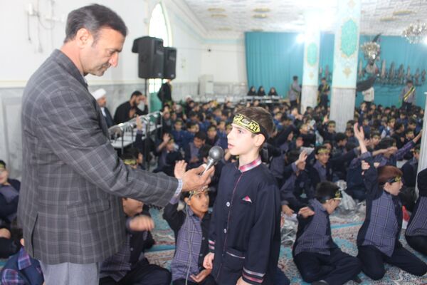 عزاداری دانش‌آموزان قم در آستان مقدس امامزاده سیدعلی(ع)