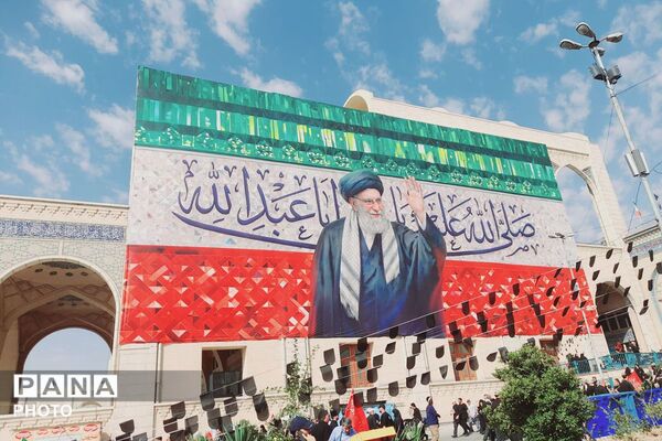 روایت عشق و وفاداری در بدرقه شهدا