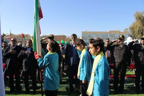 زنگ انقلاب در یزد طنین انداز شد