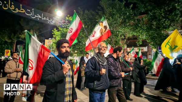 هفتادمین شب؛ بیداری ملت ایران