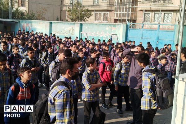 افتتاح طرح چهارشنبه‌های رضوی در آموزشگاه شهید غفاری ناحیه دو شهرری