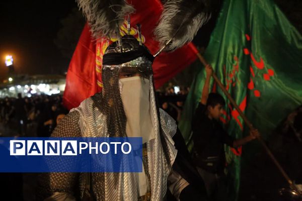 آیین «مشعل گردانی» نجفی‌های مقیم قم