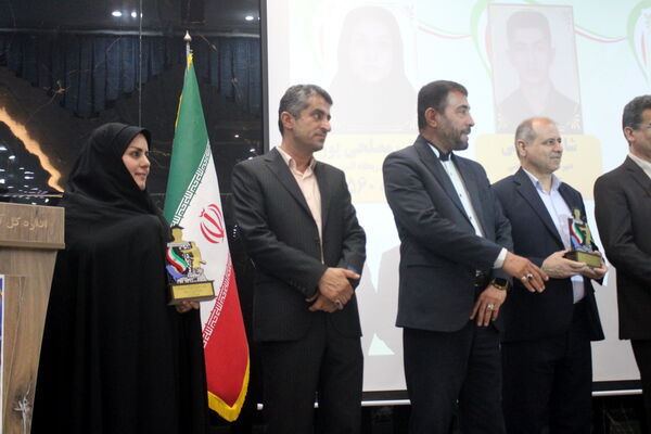 همایش تجلیل از برترین‌های کنکور سراسری 1403 استان بوشهر