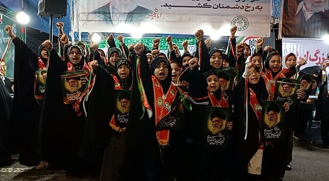 دانش‌آموزان گرگانی در موکب سازمان دانش آموزی