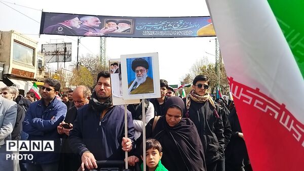 مشت هایی که با فریاد انتقام بالا می آمدند 