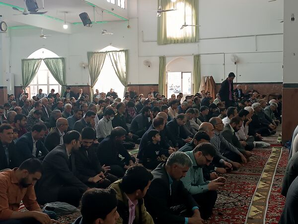 پایان یک ماه بندگی خداوند و نماز عید فطر در گناباد