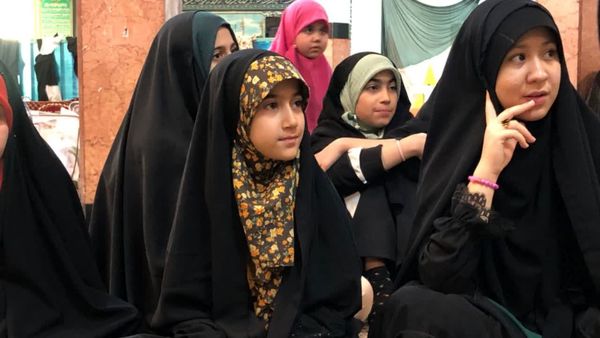 روز دوم دلدادگی دختران نوجوان و جوان البرزی