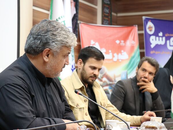 نشست گزارش عملکرد مجری‌شو و خبرنگارشو در سازمان دانش‌آموزی خراسان رضوی