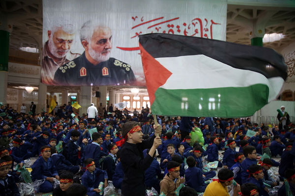 اجتماع دانش‌آموزی سربازان کوچک برای مقاومت در قم