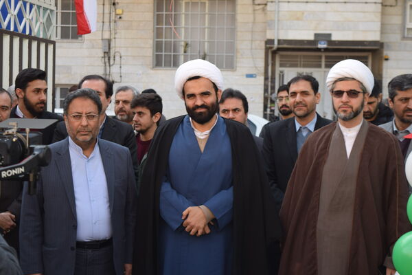 حضور پرشمار مسئولان آموزش و پرورش در جشن دهه فجر