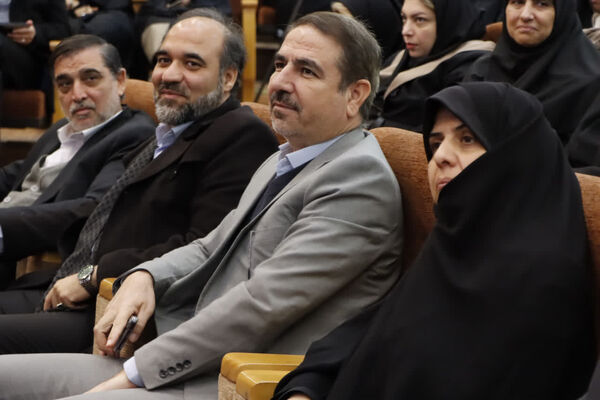 همایش تقدیر از پژوهشگران و فناوران برتر خراسان رضوی و تجلیل از جهادگران علم و فناوری