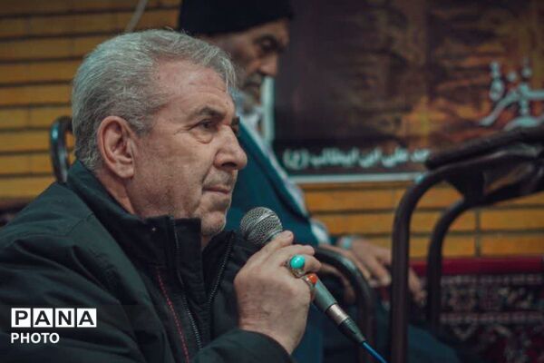 برپایی سفره افطاری در مسجد علی ابن ابیطالب نسیم‌شهر
