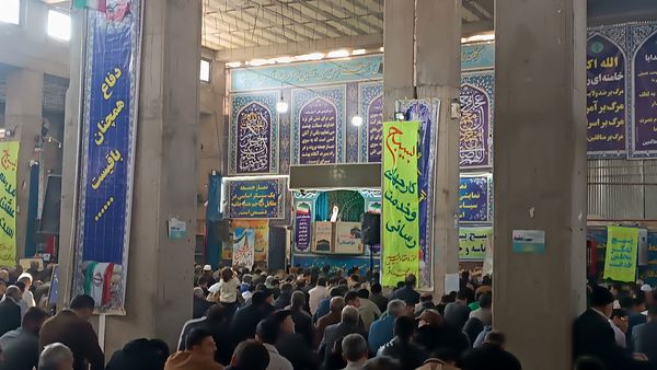 نماز عبادی سیاسی جمعه در هفته بسیج مستضعفین در نیشابور 