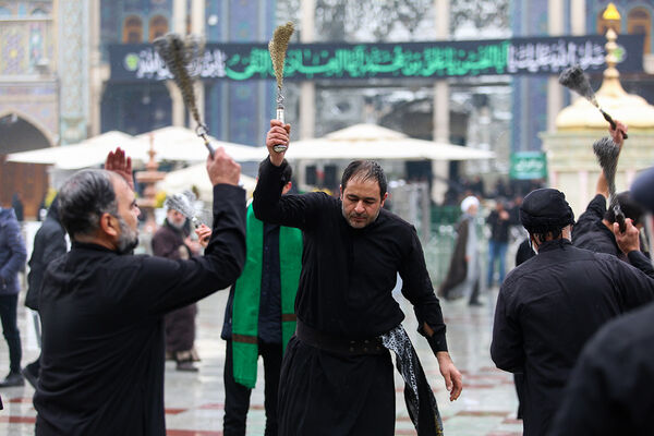 مراسم عزاداری سالروز شهادت امام هادی(ع) در حرم حضرت معصومه(س)