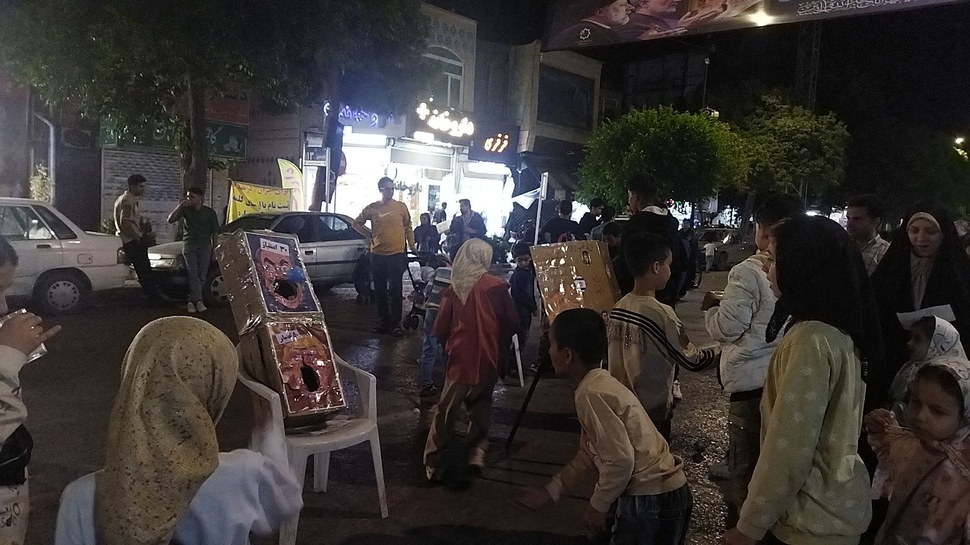 موکب محبان مهدوی برای هفتاد و پنجمین شب میزبان کودکان نیشابوری شد 