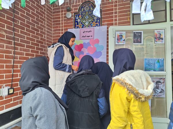 آماده‌سازی فضای مدارس شهرستان برای استقبال از پیکر مطهر شهید گمنام 