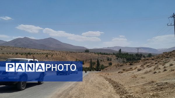 خروش مردم در پیاده‌روی جاماندگان اربعین سمیرم