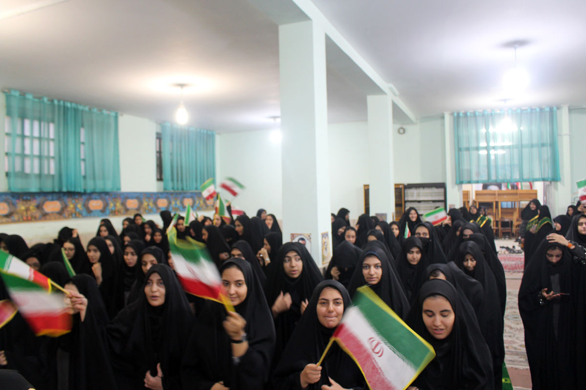 یادواره شهدای دبیرستان شاهد رضویه قم