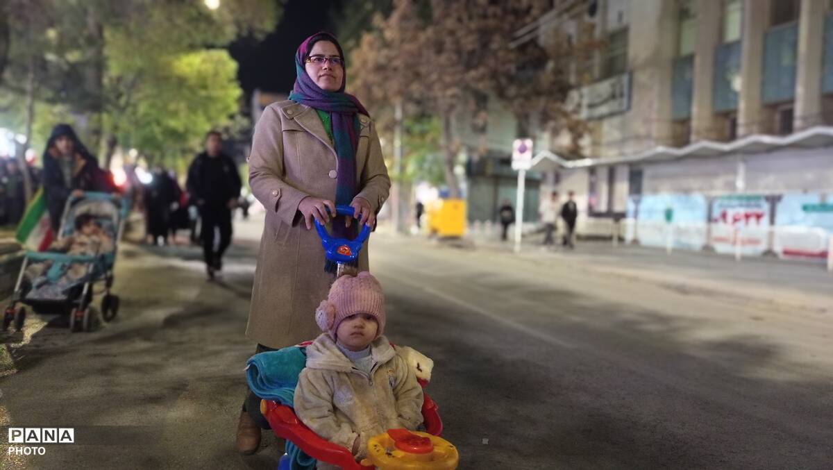 شبی دیگر از حماسه خیابان در بروجرد 