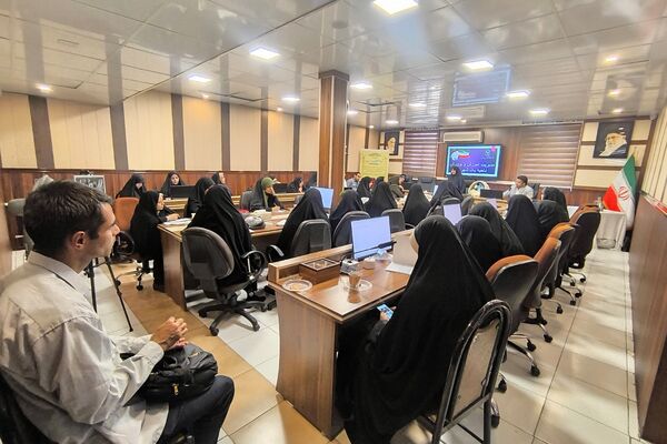 برگزاری کارگاه «روش‌های خلاقانه حمایت از فعالین پرورشی و تربیتی» در ناحیه یک شهرری