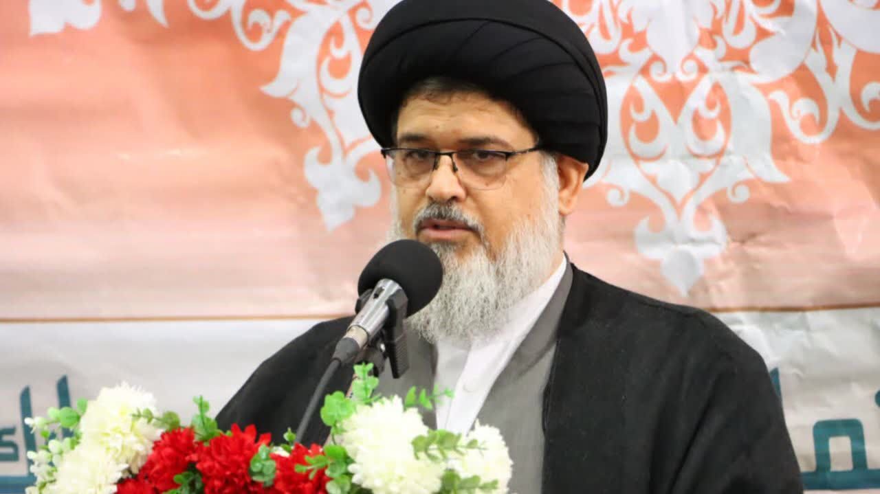 ایران یک کشور مستقل و آزاد از سلطه ی استکبار است
