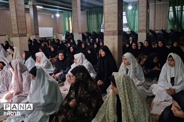 در سایه نام زینبی؛ تجلی معنویت در مدرسه ای به نام بانوی کربلا