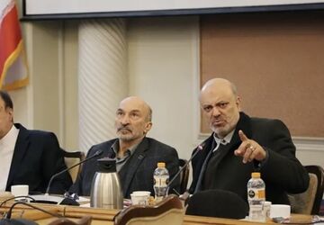 جلسه هم‌اندیشی مسئولان دانشگاه تهران با نمایندگان مجلس شورای اسلامی برگزار شد