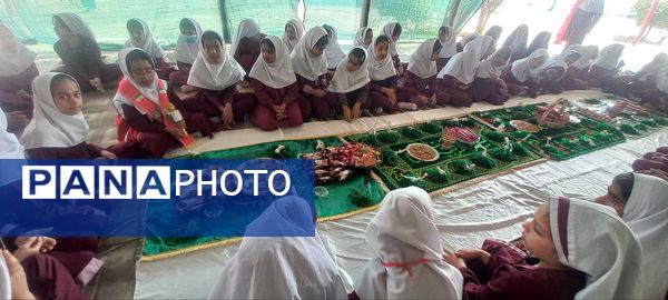 سفره صلوات و سه‌شنبه‌های مهدوی در دبستان شهید ابراهیم تنیده؛ جلوه‌ای از عشق و انتظار