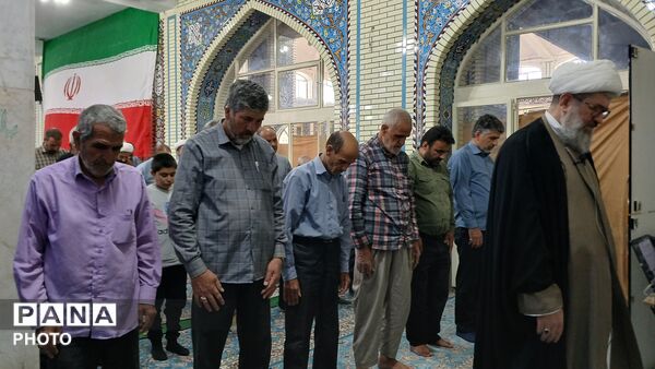 نماز جمعه بن به روایت تصویر