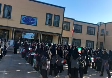 مراسم بازگشایی مدارس در دبیرستان دخترانه نرجس لردگان 