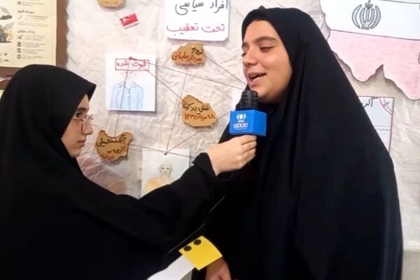 مدرسه انقلاب برای من فقط یک نمایشگاه نیست